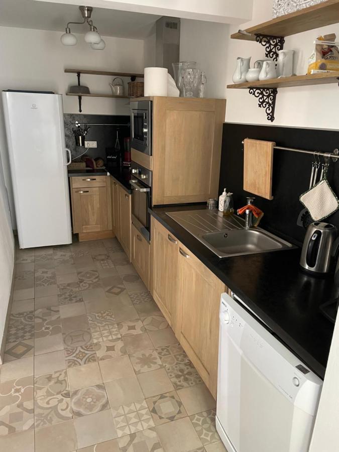 Manoir D'Amaury - Chambres D'Hotes Gréoux-les-Bains Esterno foto