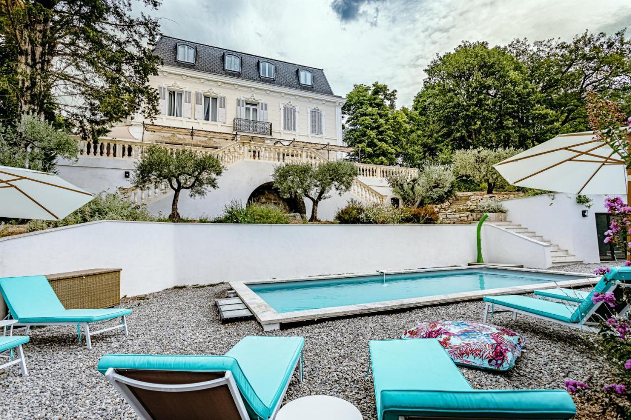 Manoir D'Amaury - Chambres D'Hotes Gréoux-les-Bains Esterno foto